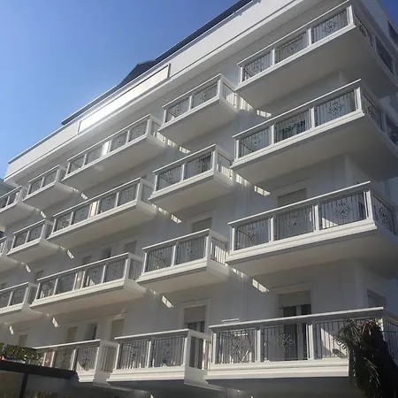 Aparthotel Veliero 4*