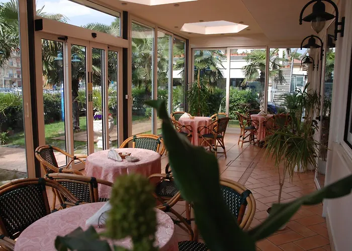 Aparthotel Veliero 4*