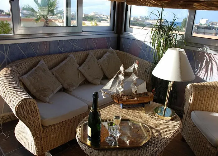 Veliero Aparthotel 4*